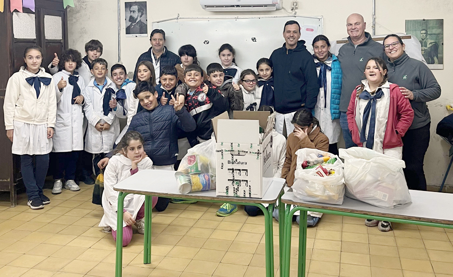 La Escuela Nº 25 nos recibió en el marco de nuestra campaña "Doná y celebrá con propósito"